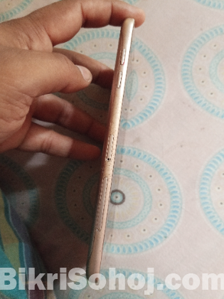 Samsung galaxy j7 max